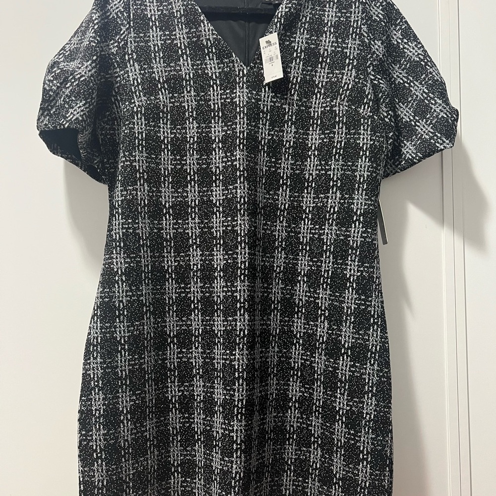 Chic Black and White Plaid Dress